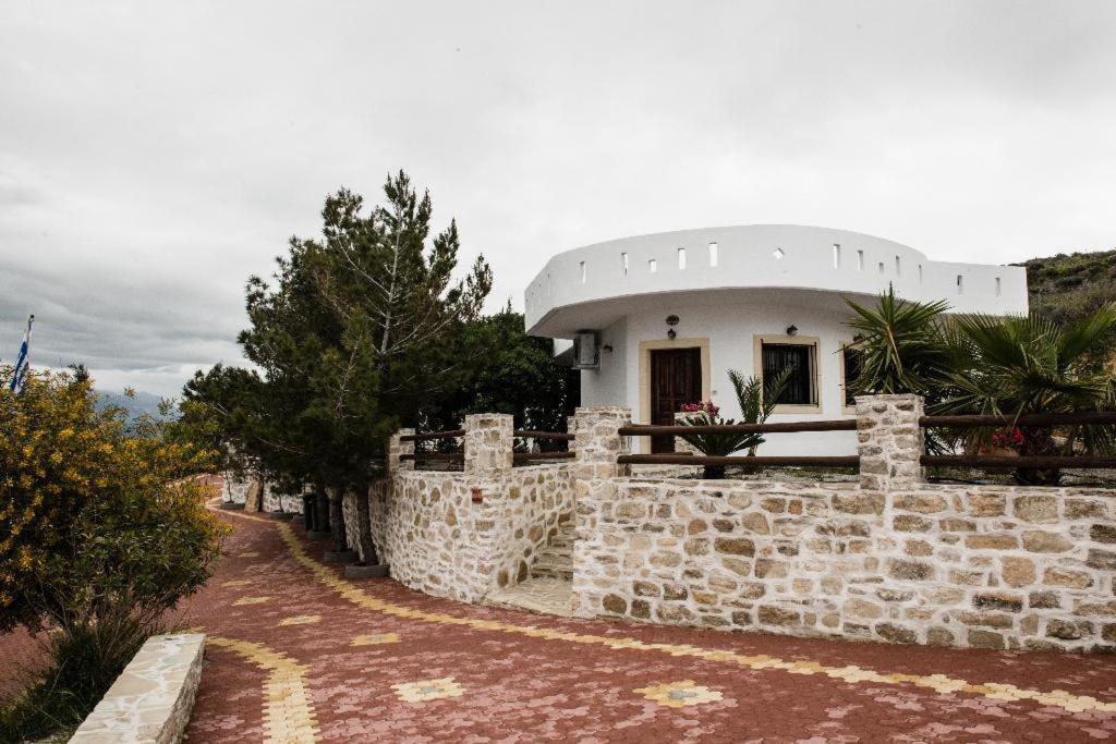 Villas Alexandros Kalamaki  Exterior photo